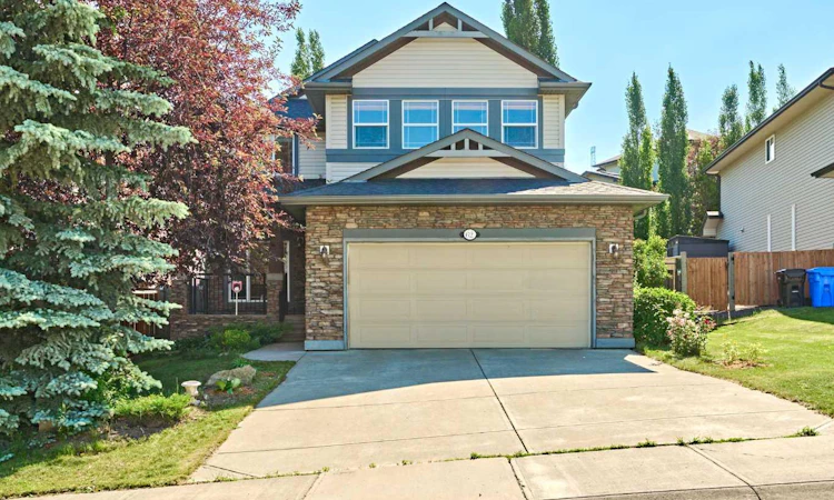 62 Crestmont Drive SW