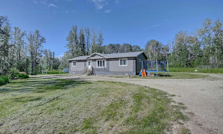 745002 Range Road 55