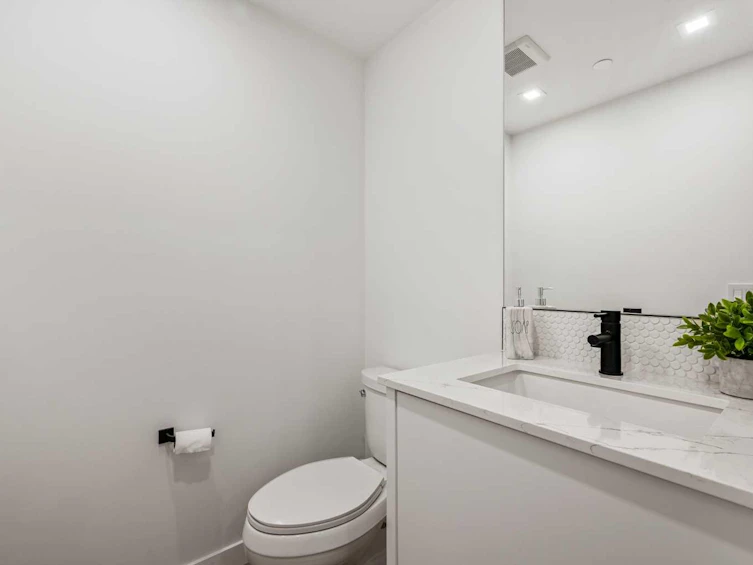409-8505 Broadcast Avenue SW, Calgary, AB, T3H 6B5 - 16