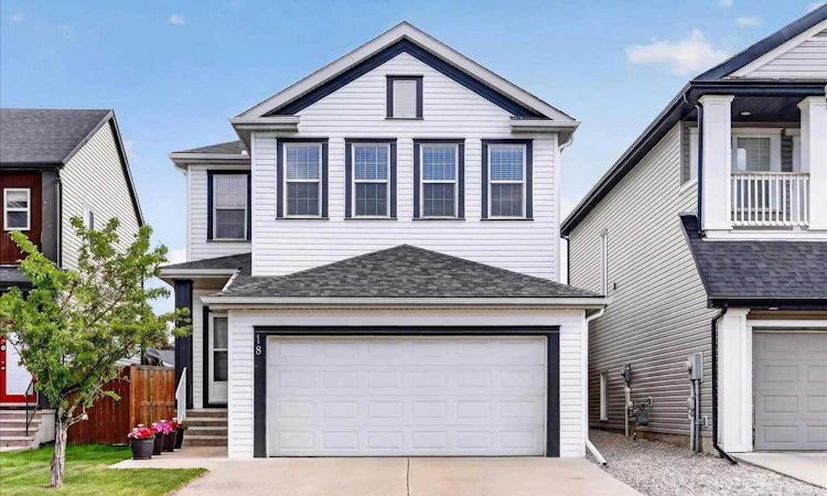 18 Copperstone Drive SE