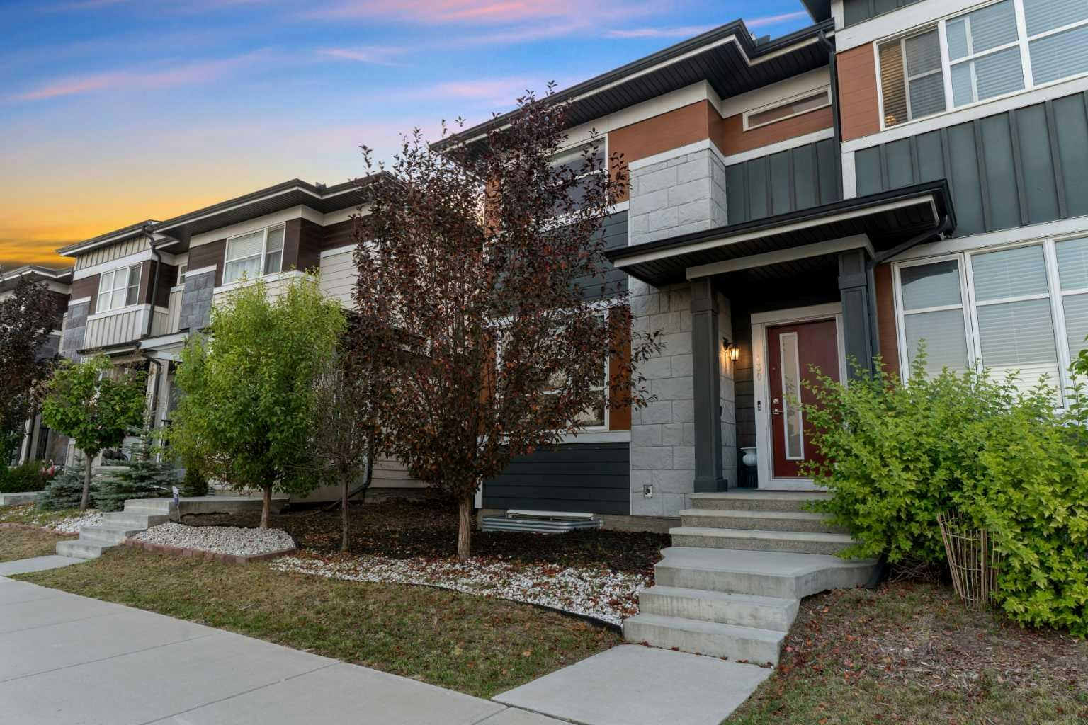 130 Skyview Circle NE, Calgary, AB, T3N 0V3