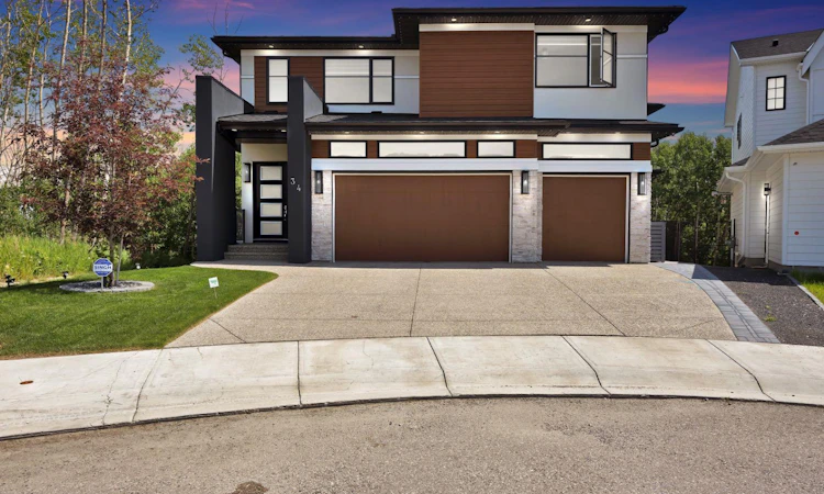 34 Rockford Park NW