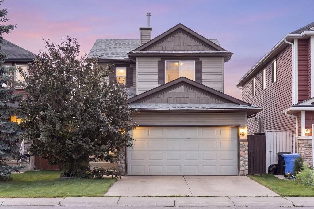 13 Saddlecrest Green NE, Calgary, AB, T3J 5N4
