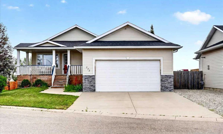 772 Carriage Lane Drive