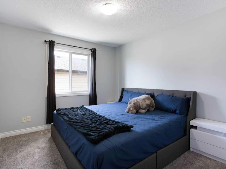 1925 Luxstone Park SW, Airdrie, AB, T4B 3B5 - 26