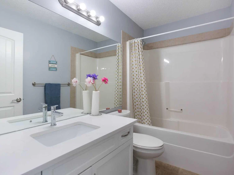 1925 Luxstone Park SW, Airdrie, AB, T4B 3B5 - 25