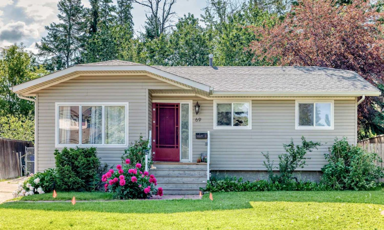 69 Gregson Crescent