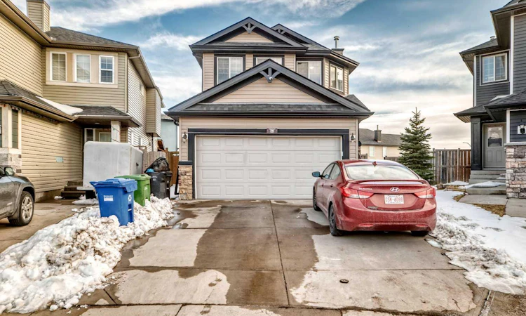 36 Saddleland Court NE