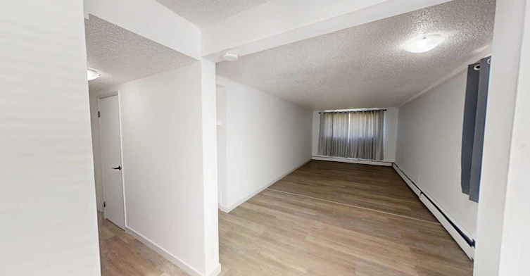 101-9515 100 Avenue, Grande Prairie, AB, T8V 0S8 - 4