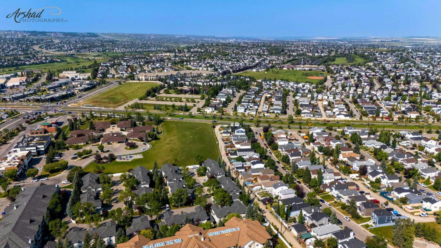7 Panora Square NW, Calgary, AB, T3P 1E5 - 29