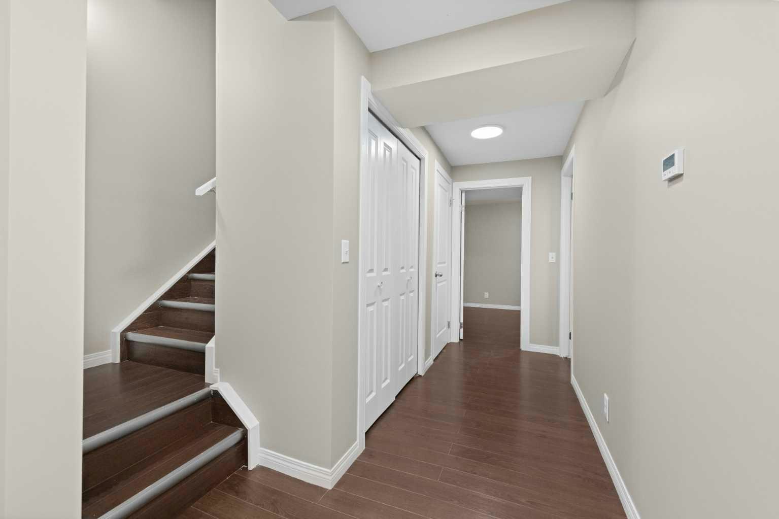 7 Panora Square NW, Calgary, AB, T3P 1E5 - 12