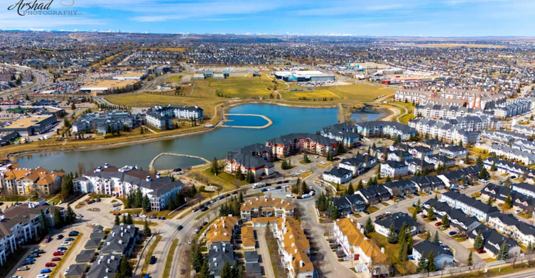 7 Panora Square NW, Calgary, AB, T3P 1E5 - 35