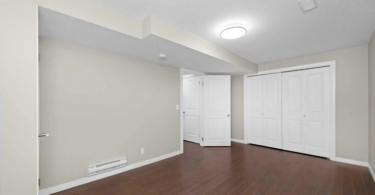 7 Panora Square NW, Calgary, AB, T3P 1E5 - 16