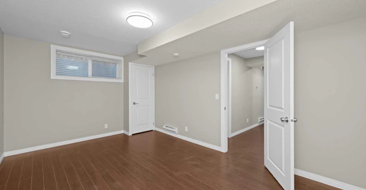 7 Panora Square NW, Calgary, AB, T3P 1E5 - 15