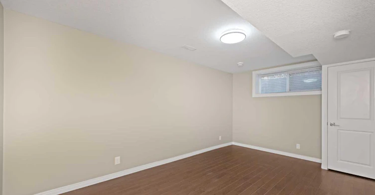 7 Panora Square NW, Calgary, AB, T3P 1E5 - 14