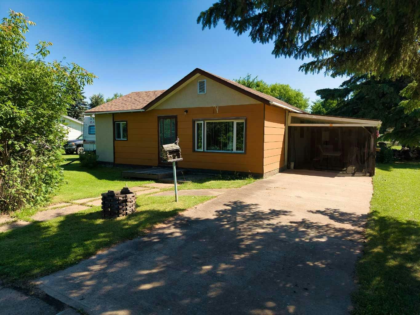 9 5 Street, Big Lakes County, AB, T0G 1K0