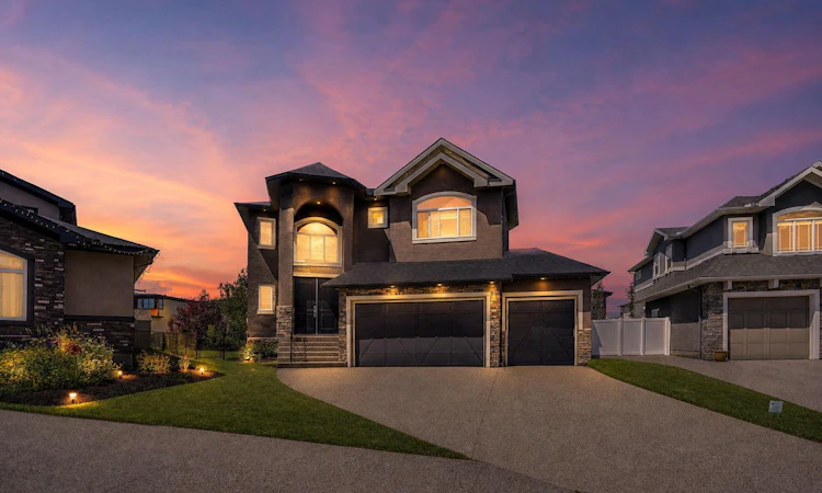 113 Kinniburgh Bay
