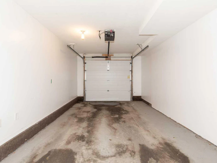 2-101 Silkstone Road W, Lethbridge, AB, T1J 3A8 - 18