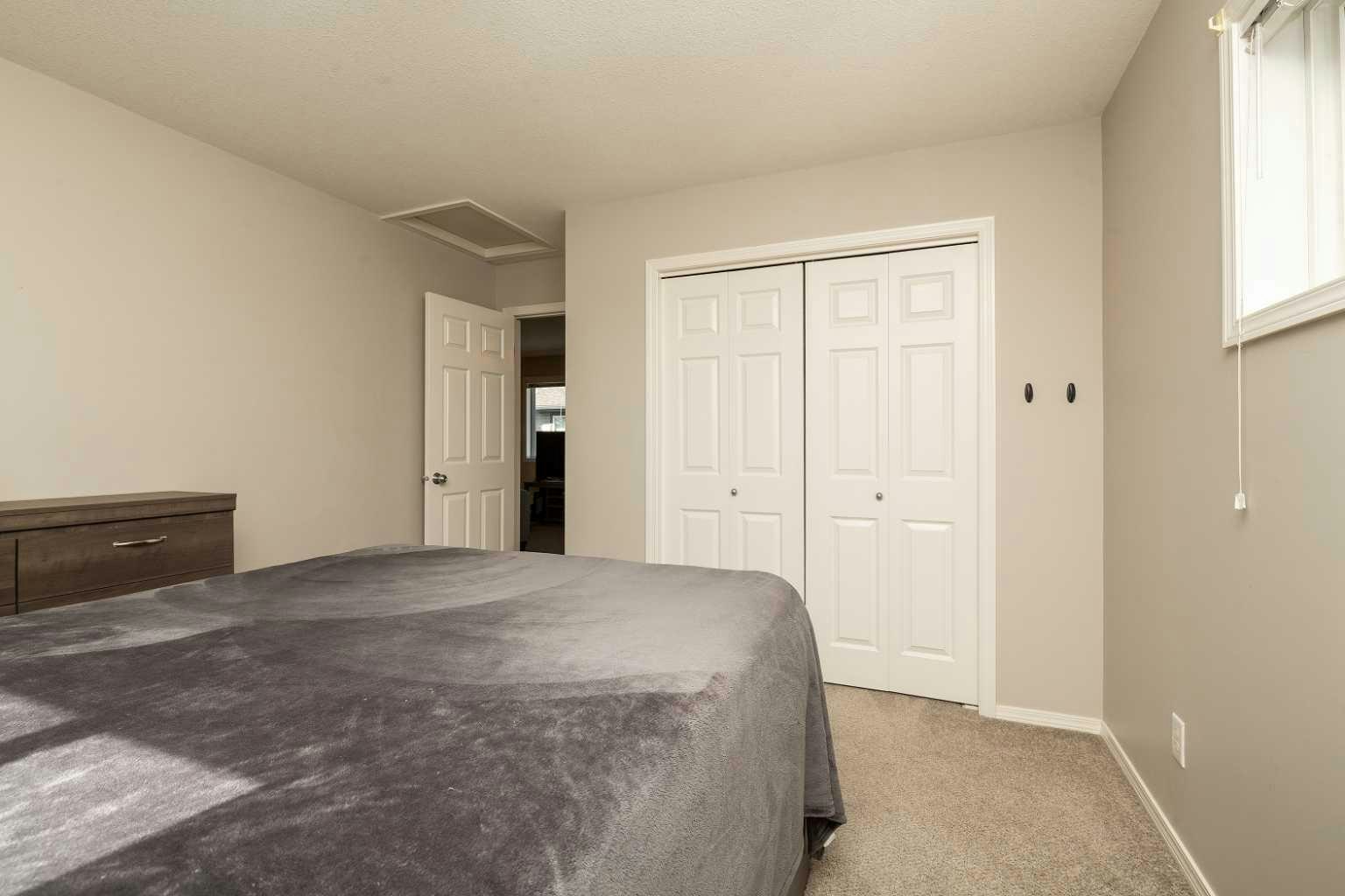 2-101 Silkstone Road W, Lethbridge, AB, T1J 3A8 - 11