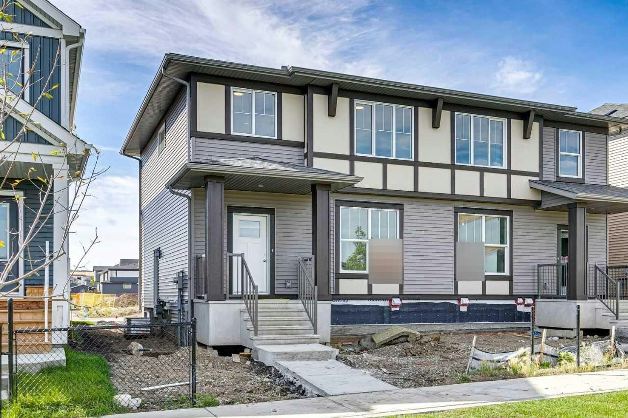 27 Creekstone Walk SW, Calgary, AB, T2X 5M7