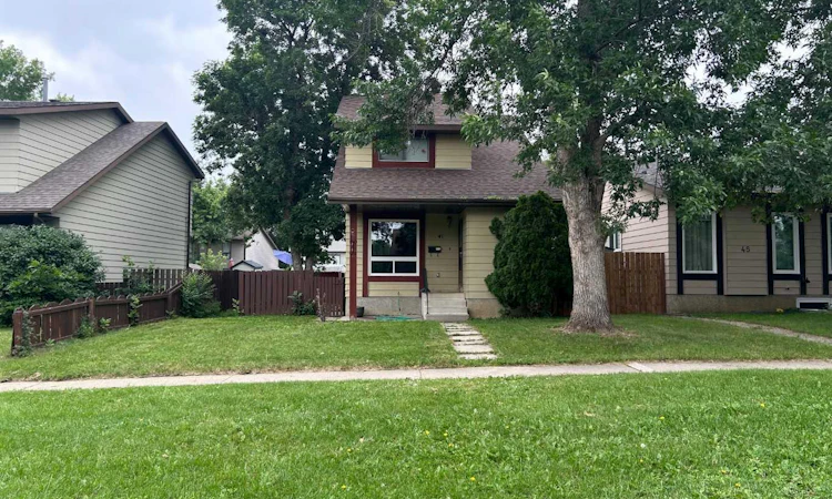 41 South Ridge Crescent SW
