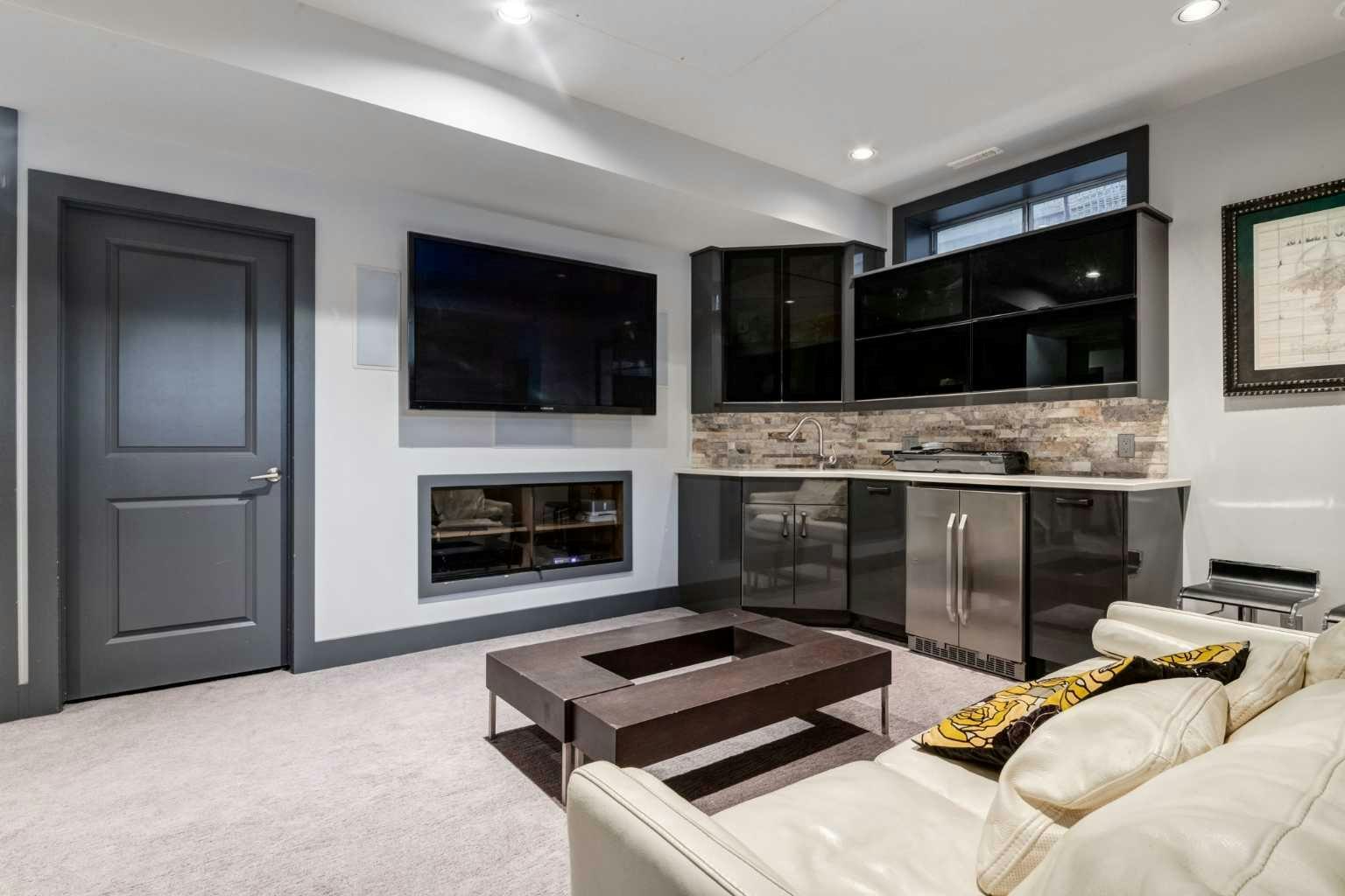8631 Wentworth Drive SW, Calgary, AB, T3H 5K2 - 38