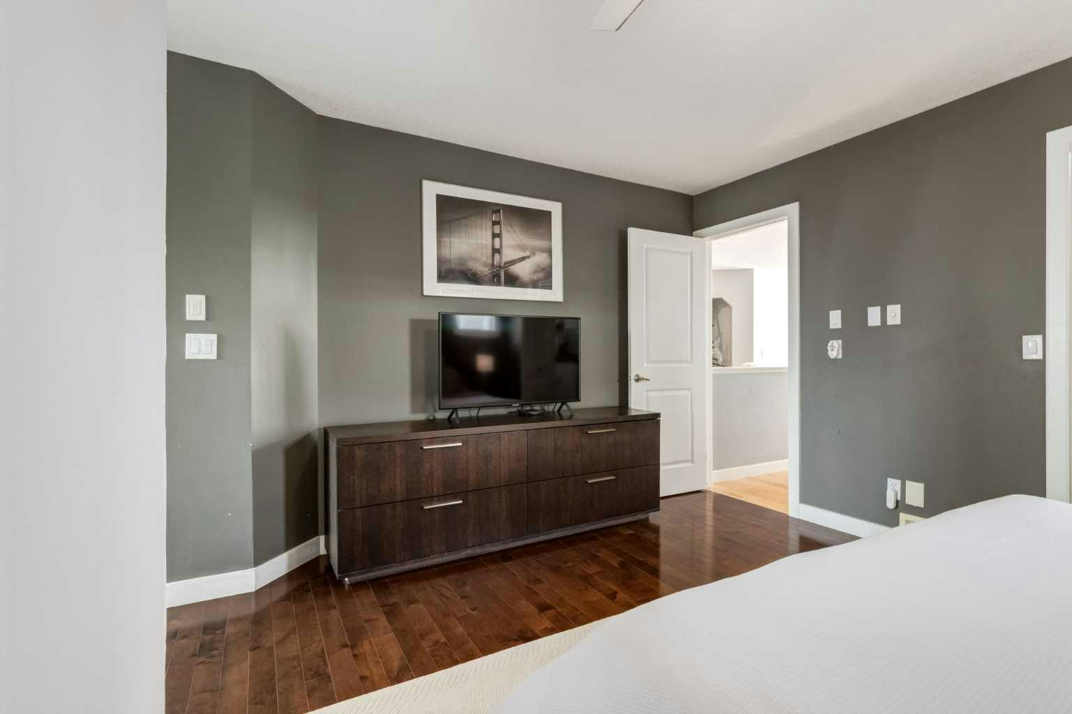 8631 Wentworth Drive SW, Calgary, AB, T3H 5K2 - 28