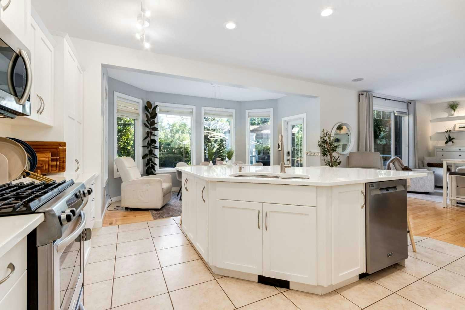 8631 Wentworth Drive SW, Calgary, AB, T3H 5K2 - 12