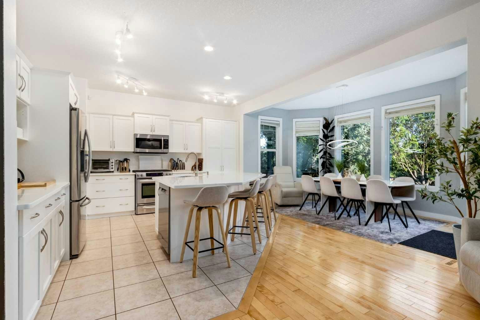 8631 Wentworth Drive SW, Calgary, AB, T3H 5K2 - 8