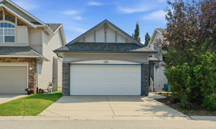 288 Springborough Way SW
