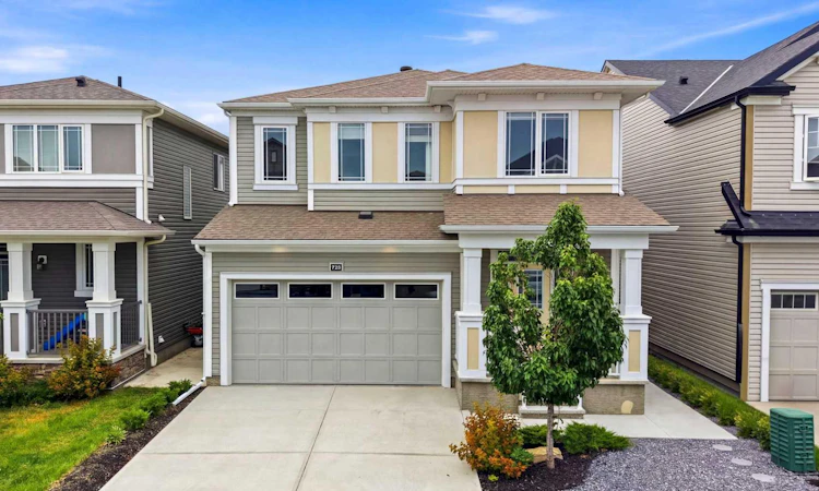 733 Windrow Manor SW