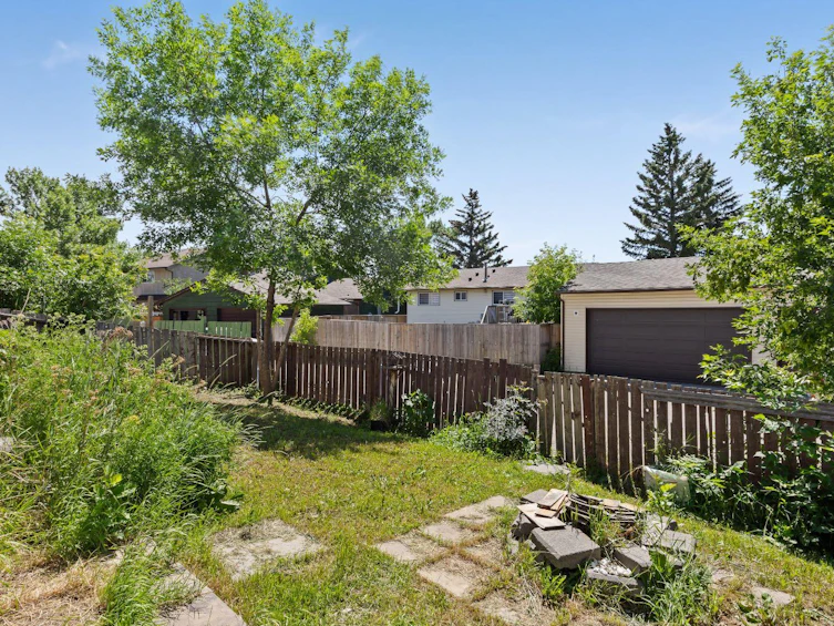 28 Templegreen Bay NE, Calgary, AB, T1Y 4Z3 - 28
