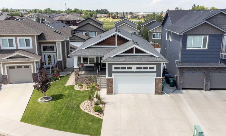 181 Sixmile Bend S
