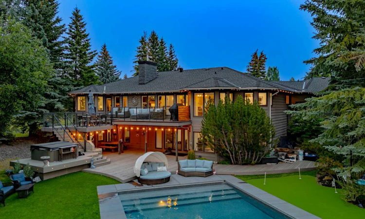 31 Rosewood Drive SW