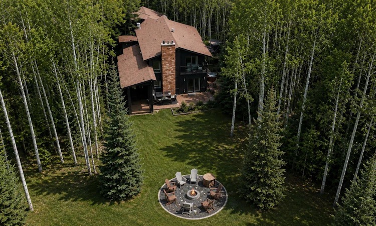 37 Aspen Creek Drive