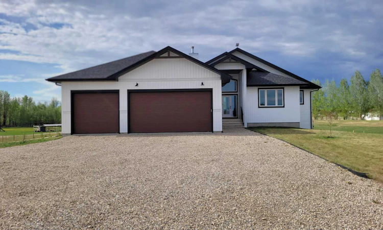 121-2310 Township Road 370
