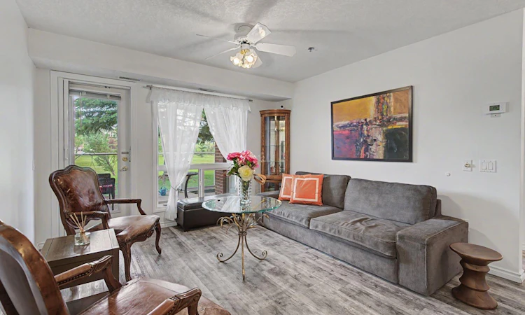 1114-1818 Simcoe Boulevard SW