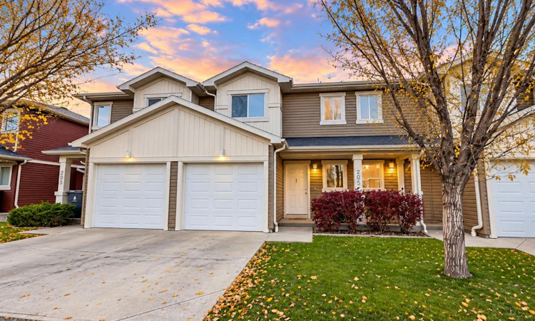 7-205 Silkstone Road W