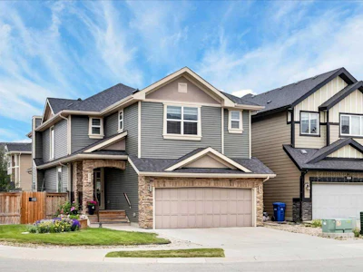 546 Sherwood Boulevard NW - 2