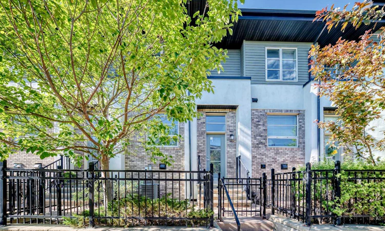 57 Aspen Hills Common SW