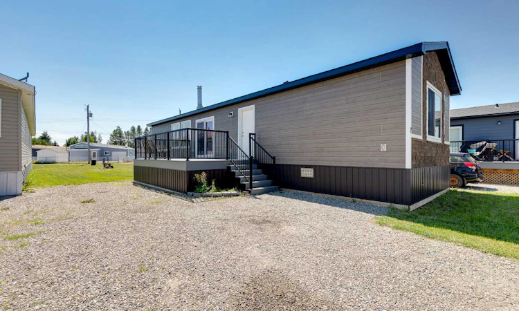 7 Trochu Avenue