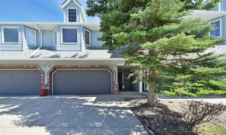 184 Valley Ridge Heights NW