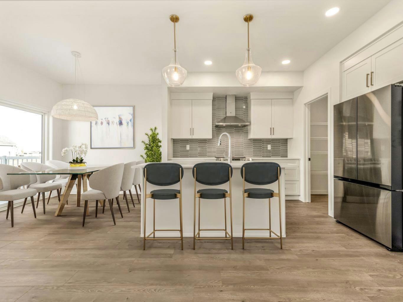126 Miners Road W, Lethbridge, AB, T1J 5X9