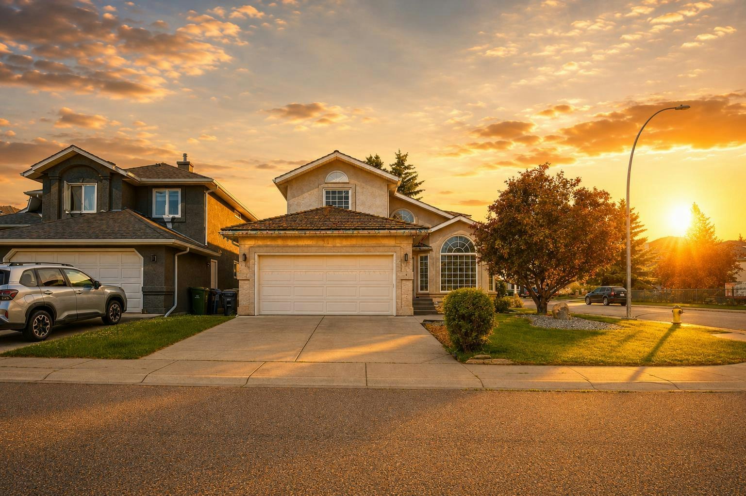 71 Woodpark Close SW, Calgary, AB, T2W 6G9