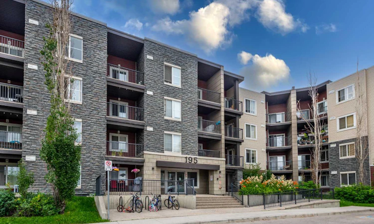 423-195 Kincora Glen Road NW