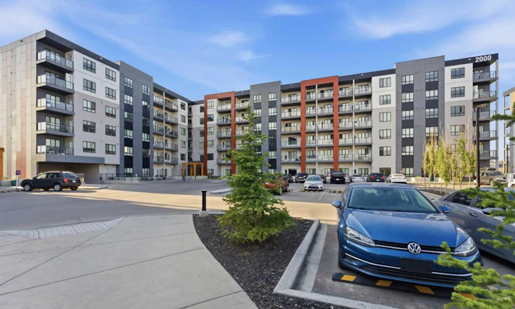 2301-60 Skyview Ranch Road NE