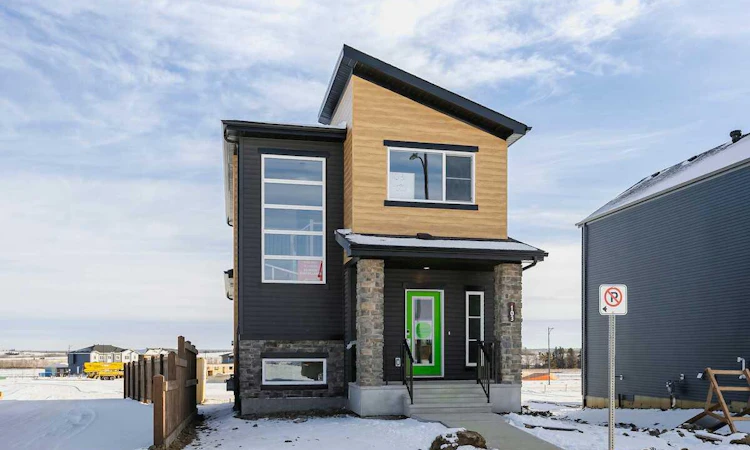 235 Heartwood Grove SE