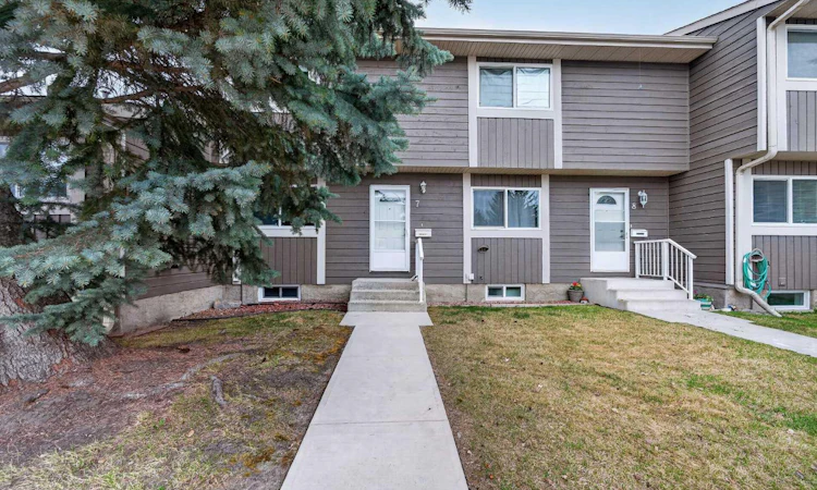 7-14736 Deerfield Drive SE