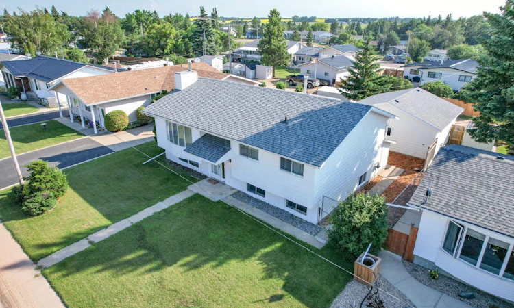 22 Robinson Place