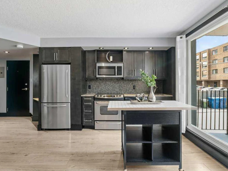 204-1815 16 Street SW, Calgary, AB, T2T 4E3 - 5